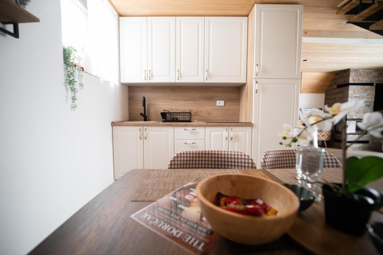 Tarvil Apartmani - Zaovine Bajina Basta Buitenkant foto